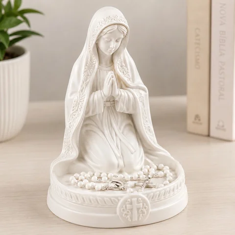 Imagem de Nossa Senhora em Oração